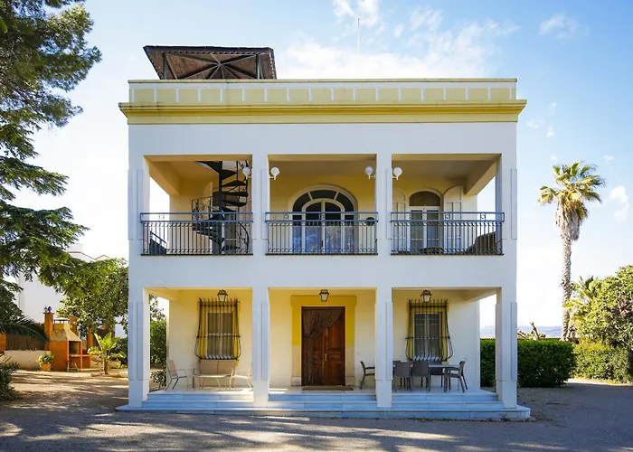 Colonial