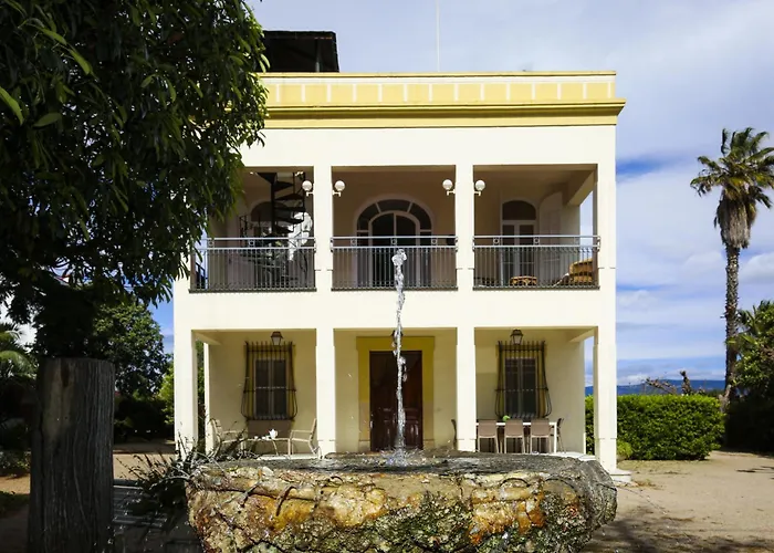 Colonial