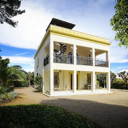 Willa Colonial