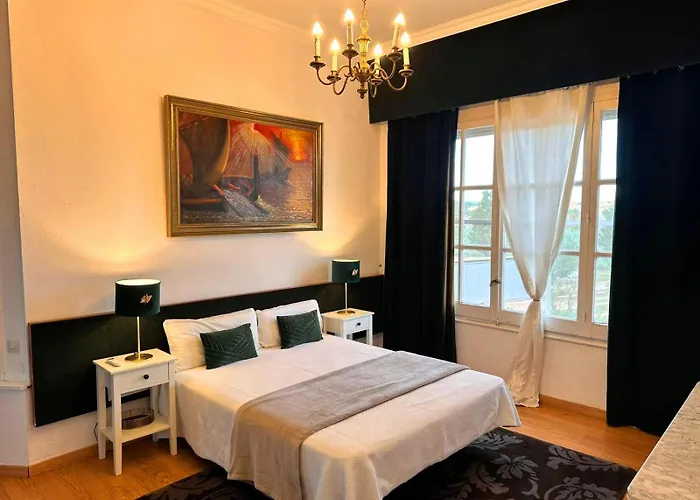 Colonial فيلة فيلاسيكا ذي سولثينا